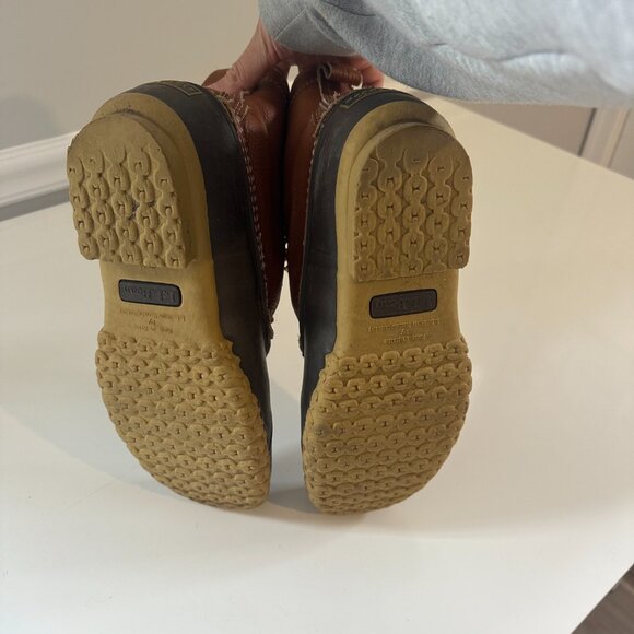 LL Bean Women's Bean Boots, 8" Shearling-Lined Insulated - Picture 10 of 10